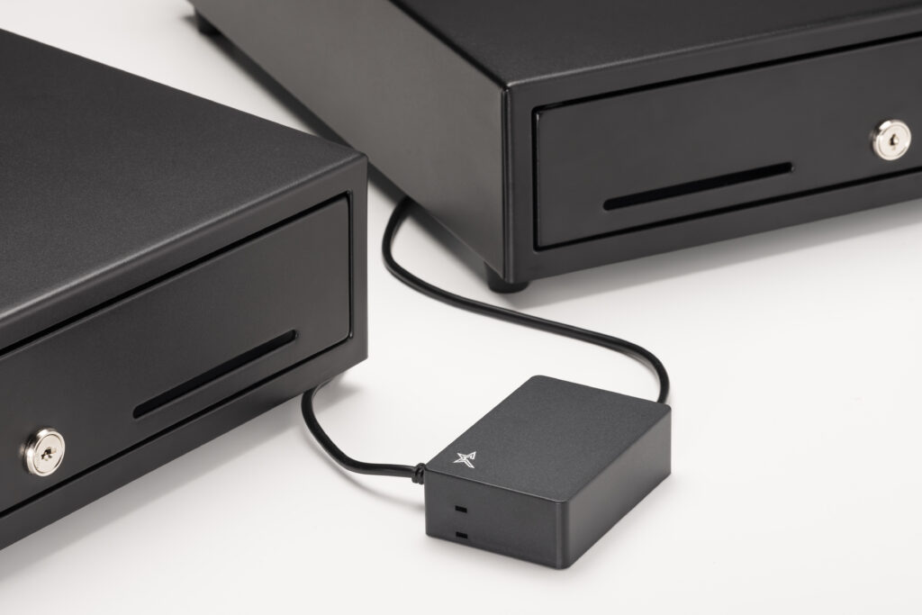 09.MCDwithOneCashDrawer_attachdSides_251202-star-img-109